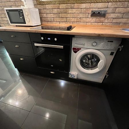 Center Apartment Chişinău Eksteriør billede